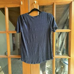 Women’s shimmery navy blue short sleeve shirt