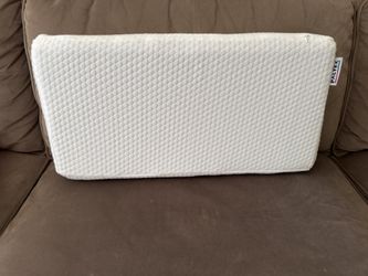 4” Pillow