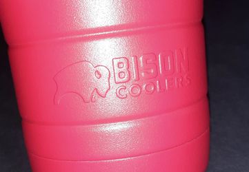 Red 32 oz Bison Tumbler - Bison Coolers