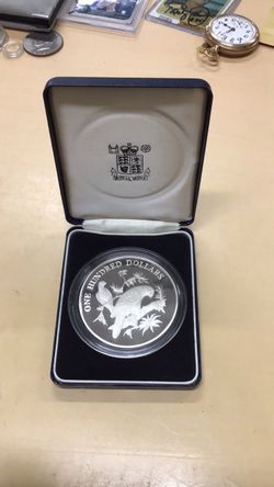 St.Lucia 100 Dollars 1988 Amazone Kolobri Birds of the Caribbean Proof Silver Coin