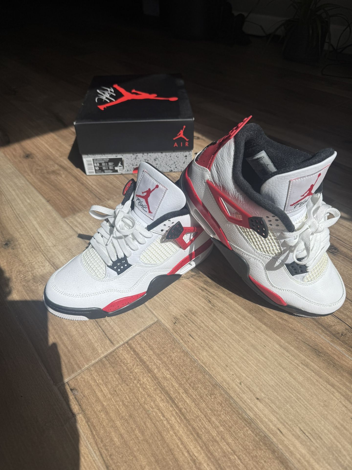 Jordan 4 Retro Size 8.5