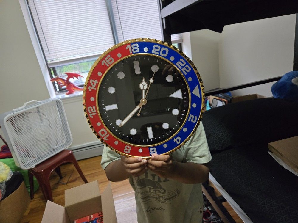 Pepsi Clock.