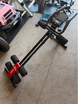 Ab trainer machine