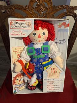 Dress Me Raggedy Ann Mint in box