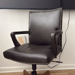 ARHAUS: LEATHER OFFICE CHAIR