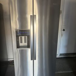 Fridges For Sale Are Plugged In Free Deliver 