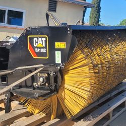 New On Pallet Caterpillar Angle Broom BA118C