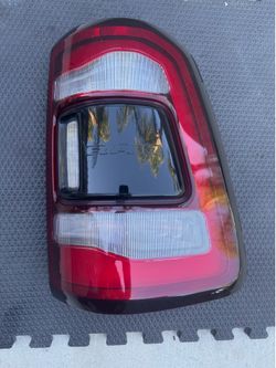Dodge Ram 1(contact info removed)-2024 right passenger taillight