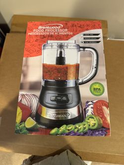 Black Brentwood FP-549BK 3 Cup Food Processor 