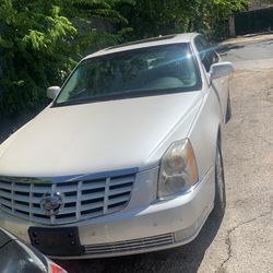 2011 Cadillac DTS