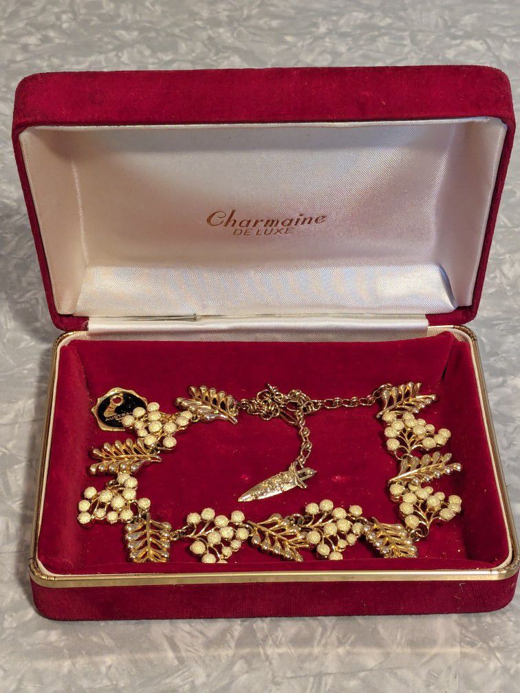 Vintage, Mid Century, Elizabeth Reimer, Arcansas Costume Jewelry Necklace W/Original Box! 