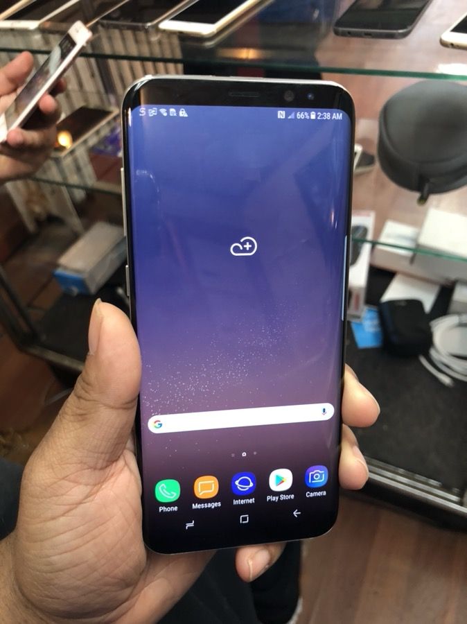 Samsung galaxy S8 + Plus 64gb AT&T MINT