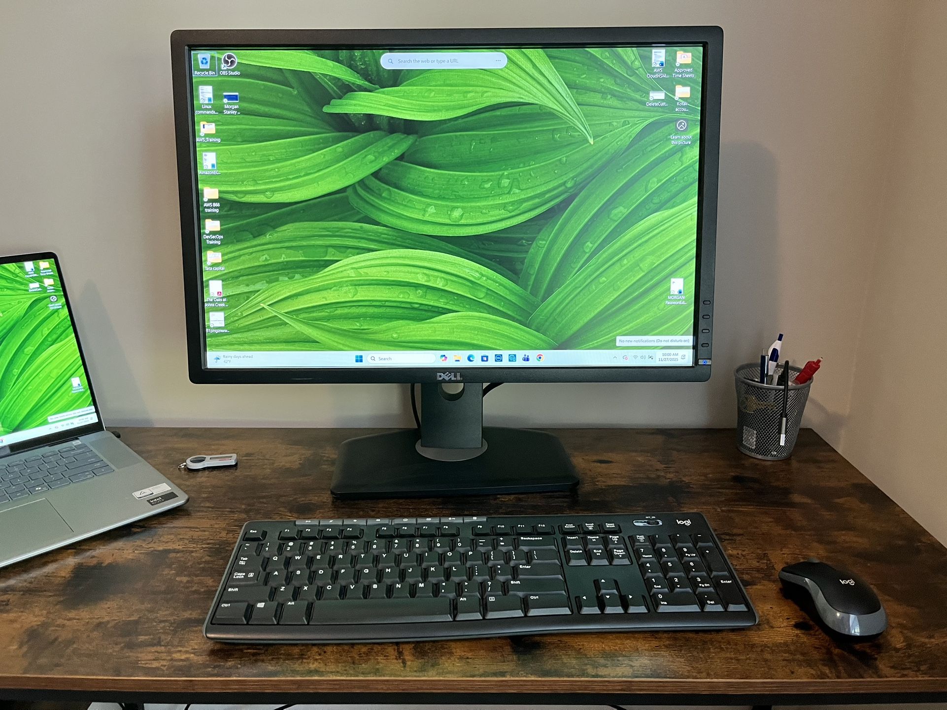 Dell UltraSharp U2412M 24” Monitor (1920×1200)