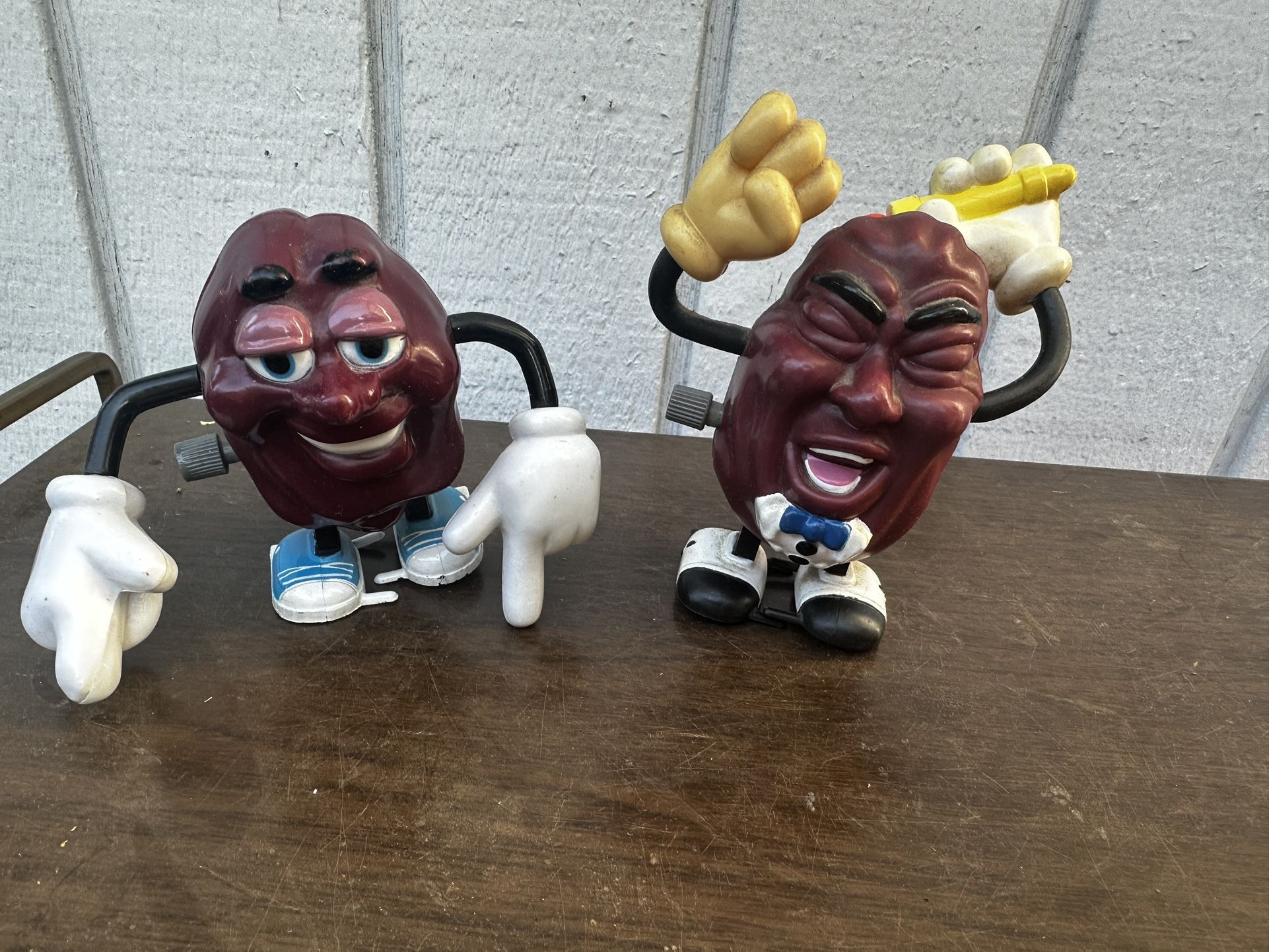 Vintage 1980 California Raisins Figures