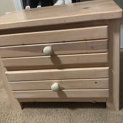  2-drawer wooden nightstand 
