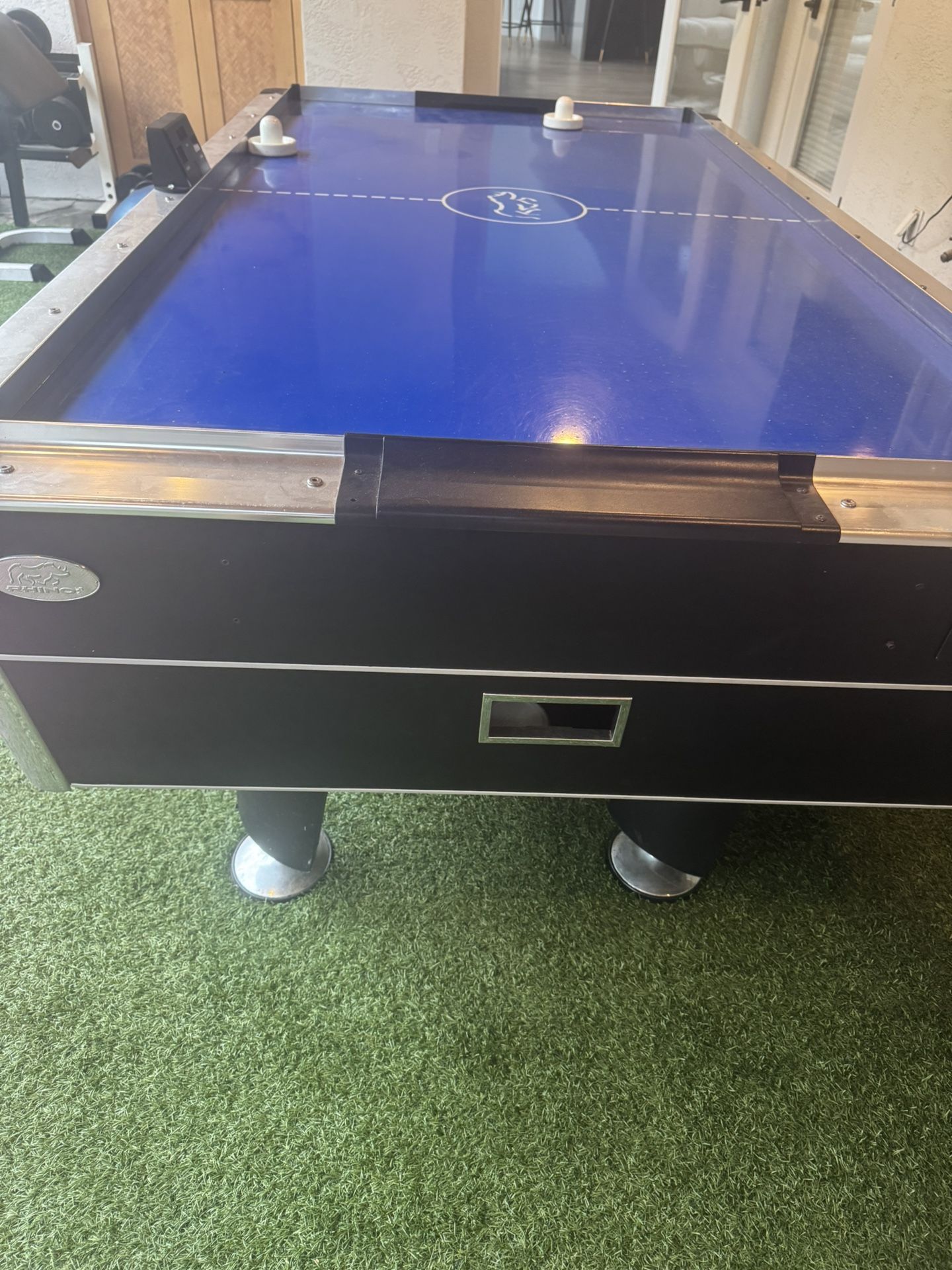 Free Air Hockey Table
