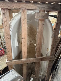 Jacuzzi  bath tub