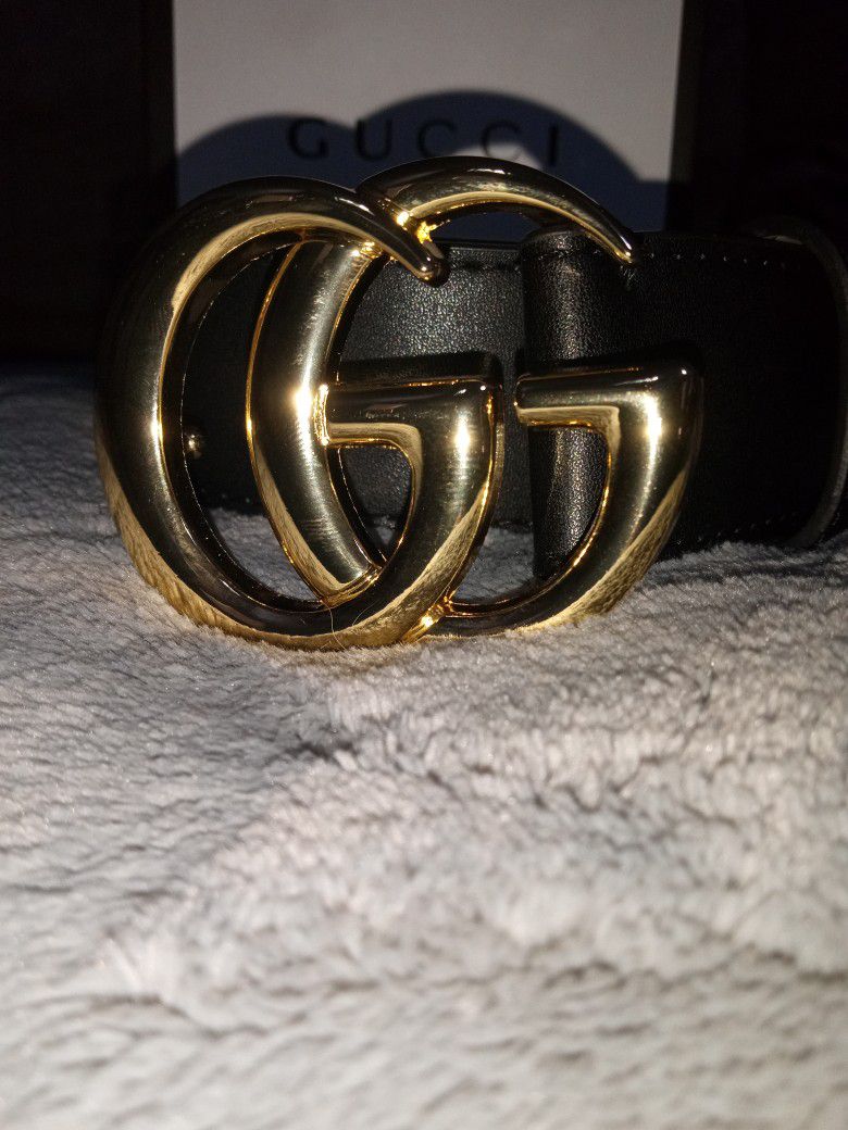 Gucci Gold  Buckle Black Leather Belt