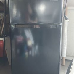Mini Fridge And Separate Freezer 
