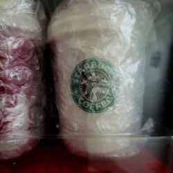 STARBUCKS BRAND SET OF 2 CHRISTMAS 🎄 ORNAMENTS 