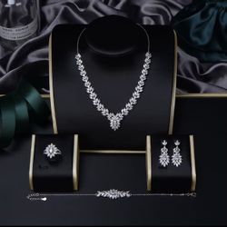 Wedding Bridal Silver Jewelry Set