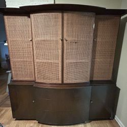 Gorgeous Antique John Stuart Break Front