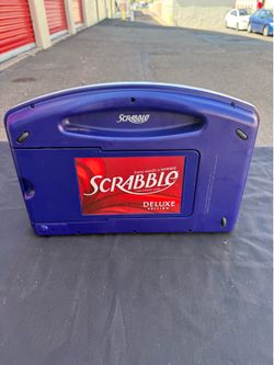 Scrabble Deluxe Edition – Rotating Board & Hard Carry Case – Complete