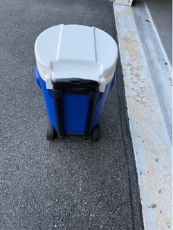 Igloo Cooler