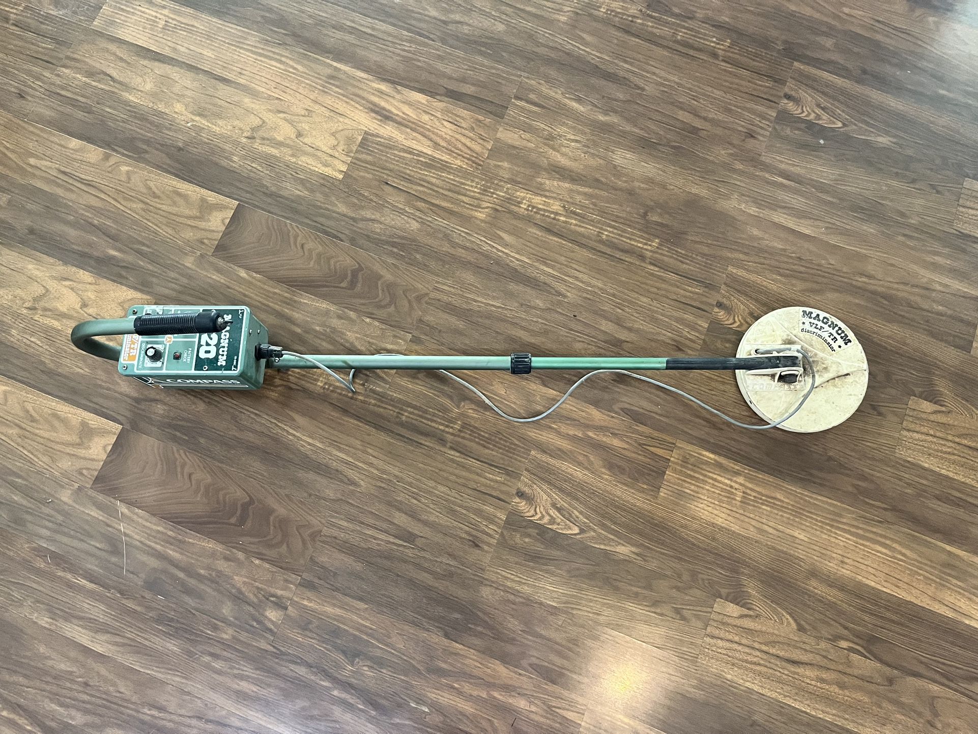 Vintage Metal Detector
