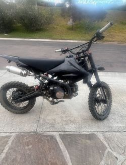 Tao Tao 125CC Dirtbike