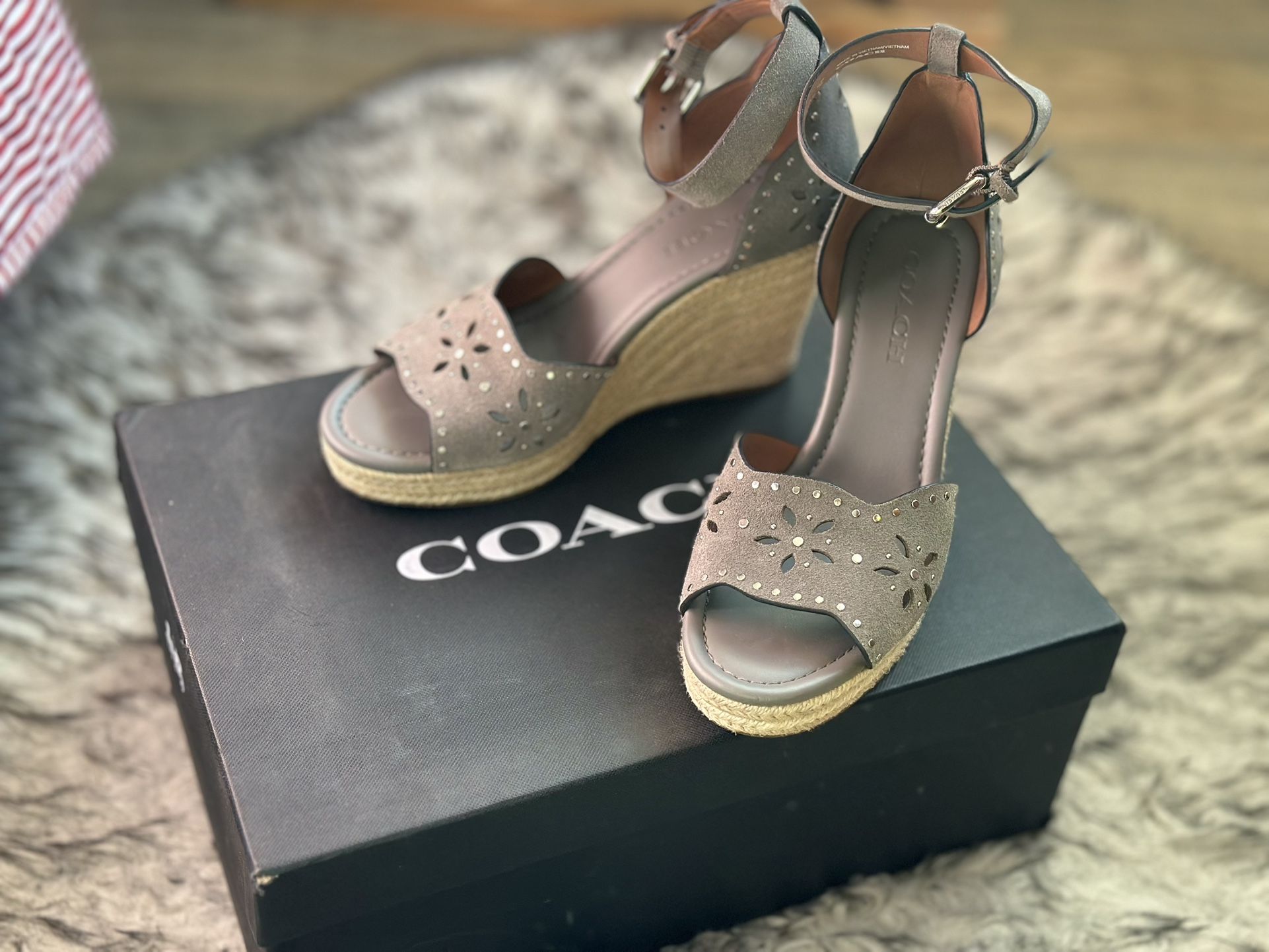 Authentic Coach Kelsi Suede Wedge Heather Grey Sandals, size 8