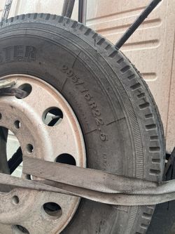 295/75R22.5