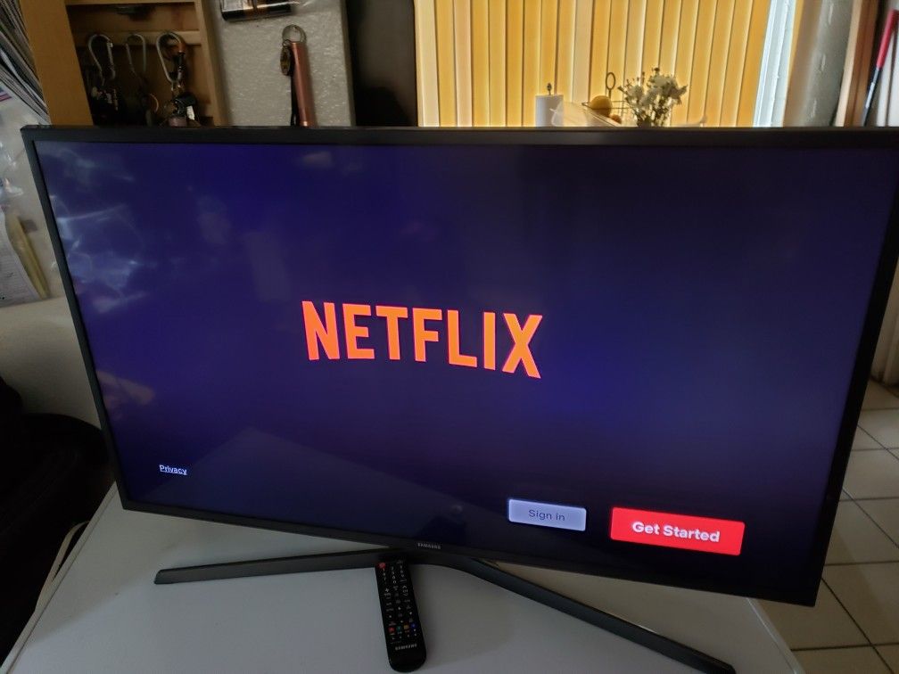 SAMSUNG LED SMART TV 40" MODEL UN40KU6290F REMOTE CONTROL INCLUDED $200 FIRM