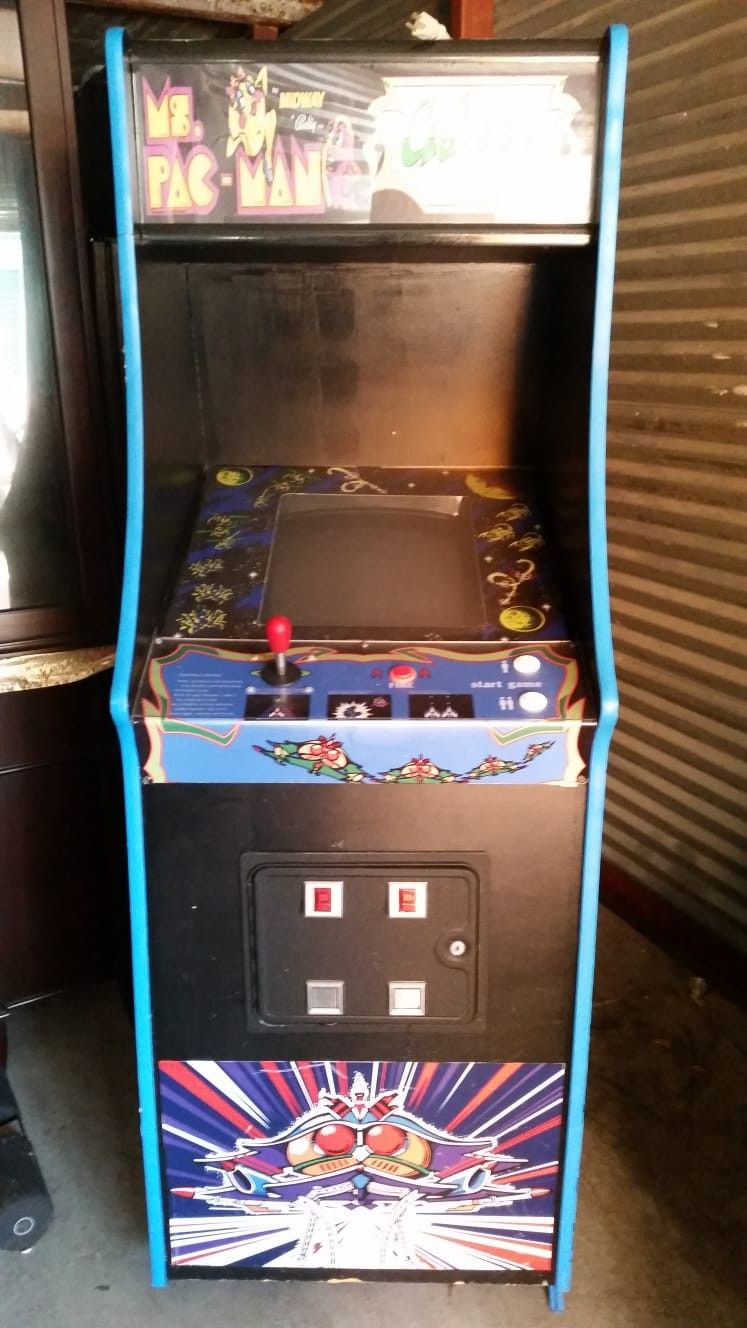 Arcade 4 Games . .on One