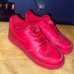 Nike Air Force 1 Low Triple Red Size 8.5