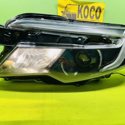 2016 - 2021 Honda Pilot Ridgeline Driver Left LED w/Halogen Headlight OEM TESTED