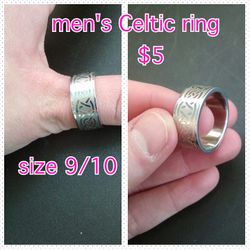 Men's Celtic design ring
