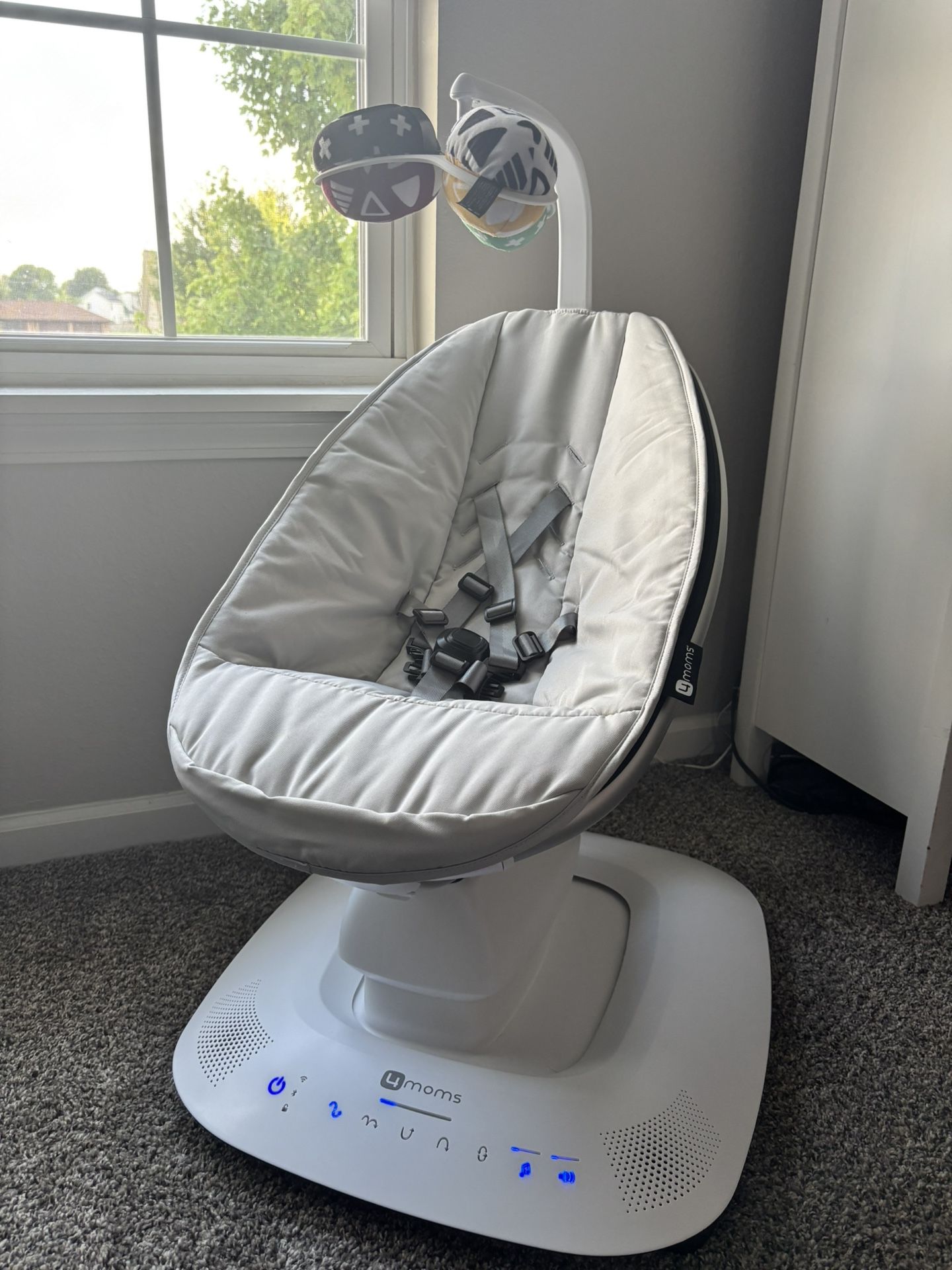 4moms MamaRoo Baby Swing