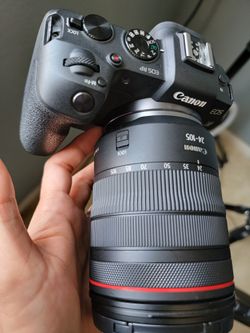 Canon EOS RP Mirrorless Camera with RF 24-105mm