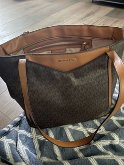 Michael Kors Signature Tote Bag