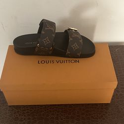 All Brown Women’s Louis Vuitton Slides