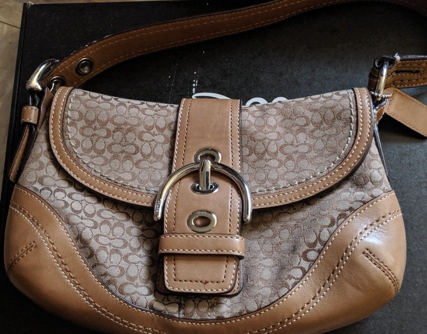 Coach Soho Hobo Signature Shoulder Bag - excellent condition