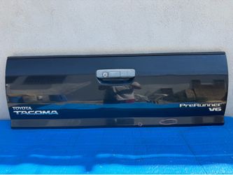 2005 - 2015 Toyota Tacoma Tailgate Black Complete OEM
