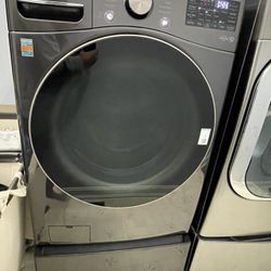 LG Turbowash 360 (4.5 Cu-ft) Washer - Or Best Offer