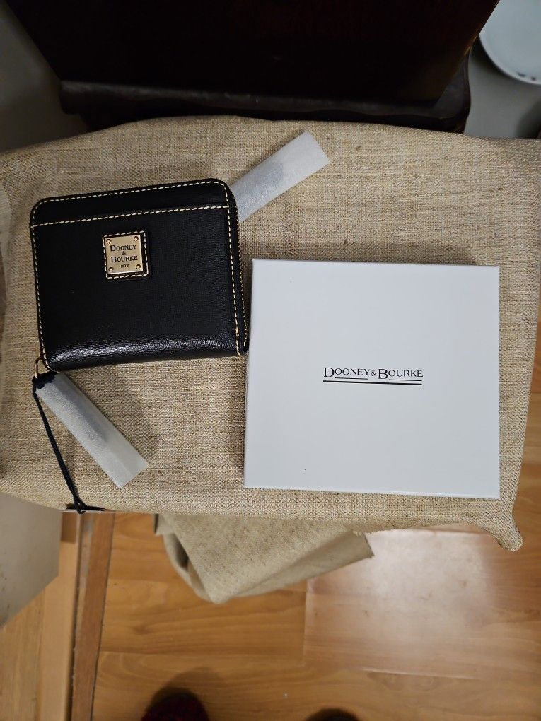 Dooney & Burke Wallet