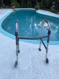 Walker with wheels