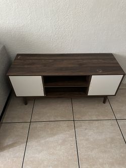 Small TV Stand Mueble Pequeño Para TV