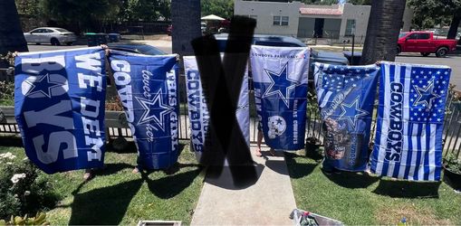 Cowboys flag size 5’x3’