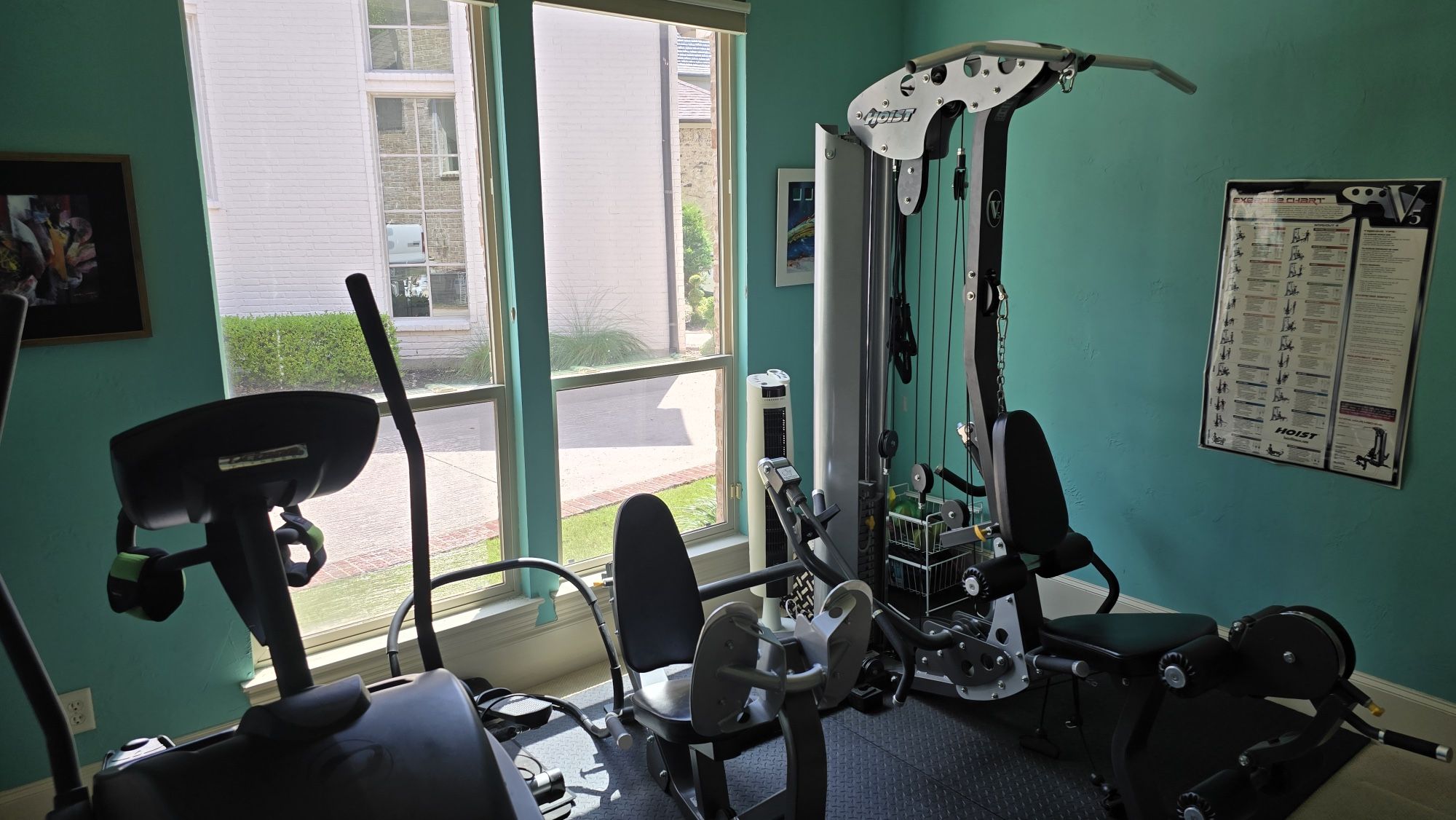 Hoist Fitness V5 Universal Gym With Leg Press