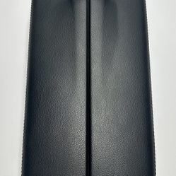 10-16 Mercedes E350 E550 Armrest/Center Console Lid Black